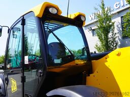 JCB 535-95 / 3.5 T / range 9.5 m / joystick