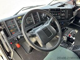 Volvo FH420 6x2 WITTIG vacuum pump / DRUM BRAKES / FU...