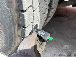 Volvo FH420 6x2 WITTIG vacuum pump / DRUM BRAKES / FU...