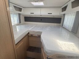 SUNLIGHT Adventure T 67S