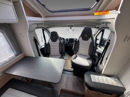 SUNLIGHT Adventure T 67S