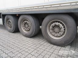 Schmitz Cargobull Trockenfrachtkoffer Standard Ladebordwand