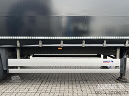 Schmitz Cargobull Curtainsider Standard Getränke