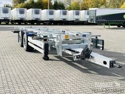 Schmitz Cargobull Zentralachsanhänger Wechselfahrgestell Maxiausführ