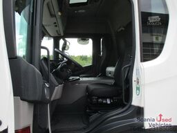 Scania P 320 B6x2*4LB EWERS Getränkekoffer