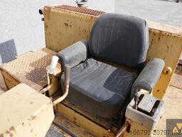 Caterpillar D8K Pipe carrier