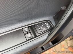 MERCEDES-BENZ Citan 110 CDI Automatik Klima Kamera 3 Sitzer