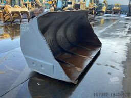 Caterpillar Bucket 950