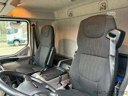 DAF LF 230 Bakwagen + Klep Dhollandia 1.000 kg