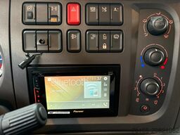 DAF LF 230 Bakwagen + Klep Dhollandia 1.000 kg