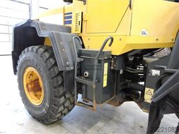 Komatsu WA250