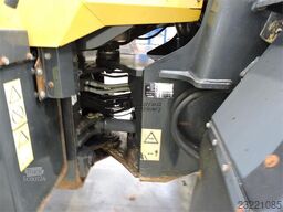 Komatsu WA250