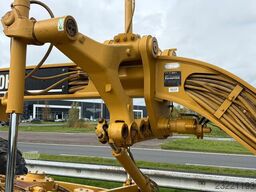 Caterpillar 140H