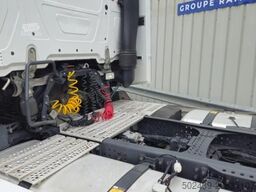 Mercedes-Benz Actros 1851