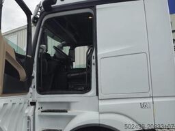 Mercedes-Benz Actros 1851