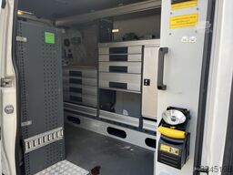 VW Crafter 35 2.0 TDI L3H3/L2H2 Werkplaatsinrichti...