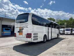 MAN Lion's Coach