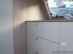 BÜRSTNER Premio Plus 410 TS Bürstner Comfort Paket