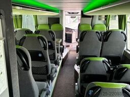 NEOPLAN Skyliner P06 / 531 / 77-1-1 / 431