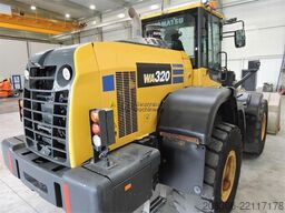 KOMATSU WA320