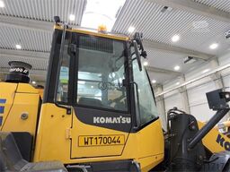 KOMATSU WA320