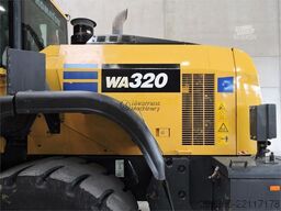 KOMATSU WA320