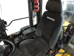KOMATSU WA320