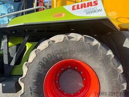CLAAS Xerion 4200 Saddle Trac