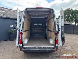 Mercedes-Benz Sprinter 317 L2H2 - Zilvergrijs - Euro 6 - Schu...
