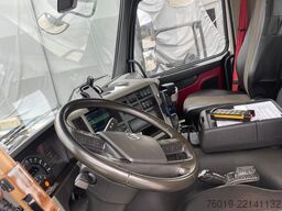 VOLVO FL 250
