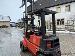 Desta DESTA DV25A Frontstapler Diesel Standard 2250kg