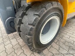 JUNGHEINRICH TFG680 Duplex Gasstapler Seitensch. hydr. Zinken