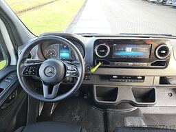 MERCEDES-BENZ SPRINTER 317 L2H2 LED MBUX10 RWD!