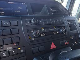 M.A.N. 26.470 TGX TG3 GM 6X2/4 ADR PTO