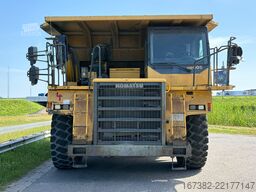 Komatsu HD605