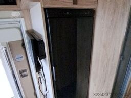 EURAMOBIL Profila RS PRS 720 EF Markise/SAT/TV/Solar