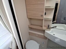 EURAMOBIL Activa One 690 HB Sat/TV Markise Navi Radträger