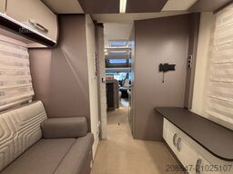 BÜRSTNER Lyseo TD 744 *Automatik*Winterpaket*RFK*