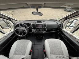 BÜRSTNER Campeo TD 660 *Solar*Markise*Hubbett*