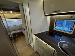 BÜRSTNER Lyseo TD 744 *Automatik*Hubbett*4.250 kg*