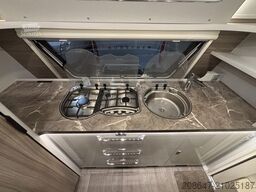 BÜRSTNER Averso HL 525 TS *Heckbad*Mover*1.Hand*Markise*