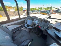 Volvo B8RLE 8900 4x2 AC / AUXILIARY HEATING