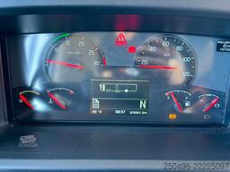 Volvo B8RLE 8900 4x2 AC / AUXILIARY HEATING