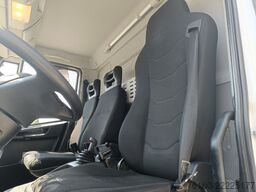 Iveco EUROCARGO 180EL28P