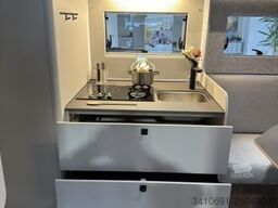 LMC Cruiser 750 EF Sicherheits-Paket  Automatik RFK