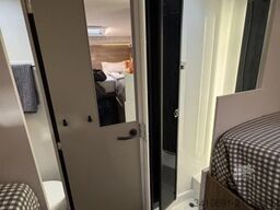 LMC Cruiser 750 EF Sicherheits-Paket  Automatik RFK