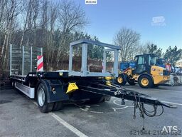 Fliegl DTS 300 Machinery Trailer – Hydraulic Ramps