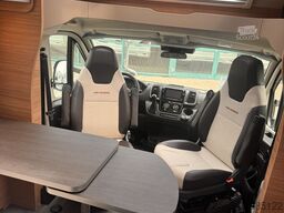 WEINSBERG CaraSuite 650 MEG SPICY kein Hubbett LP 82.521 ¤