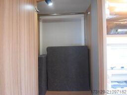 KNAUS SUN TI 650 MF AUTOMATIK LUFTFE. ALU SAT+TV 1.H.