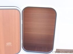 LMC T 731 EINZELBETTEN AUTOMATIK 2xKLIMA SAT+TV SOLA